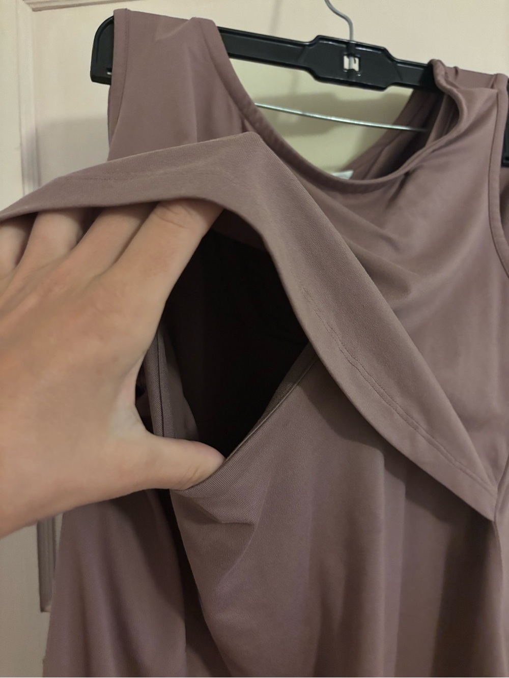 Kindred Bravely Nursing & Maternity Lounge set in light mauve - Picture 4 of 5